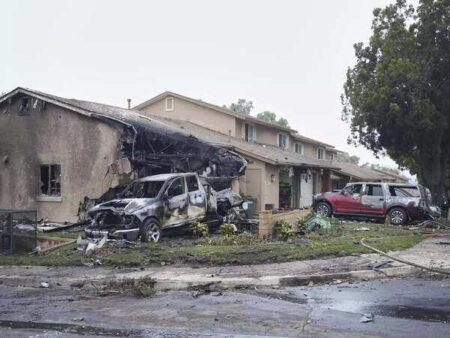 Six people dead after small plane crash off San Diego coast – USA Today