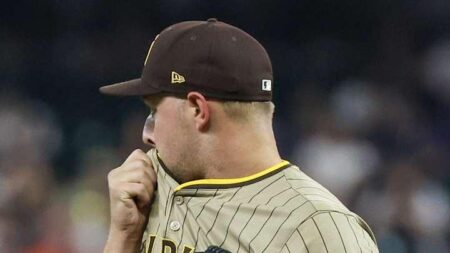 Padres Notes: Michael King Injury Update, Yu Darvish Concern, Friars Make Roster Move – Sports Illustrated