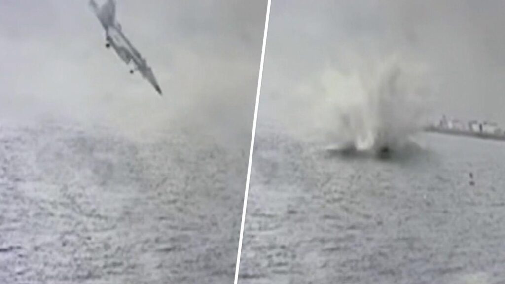 Dramatic video shows U.S. Navy jet crashing into San Diego Harbor – Los Angeles Times