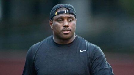 Deion Sanders loses the assistant coach he demoted; Sean Lewis hired at San Diego State – USA Today