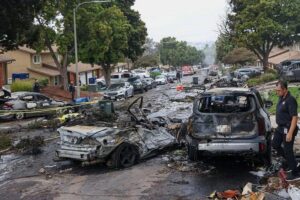 San Diego plane crash leaves neighborhood in ruin – USA Today