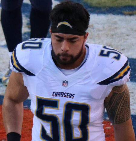 ​​​​​​​How catfished football player Manti Te’o got through ‘darkest moments’ of girlfriend hoax – USA Today