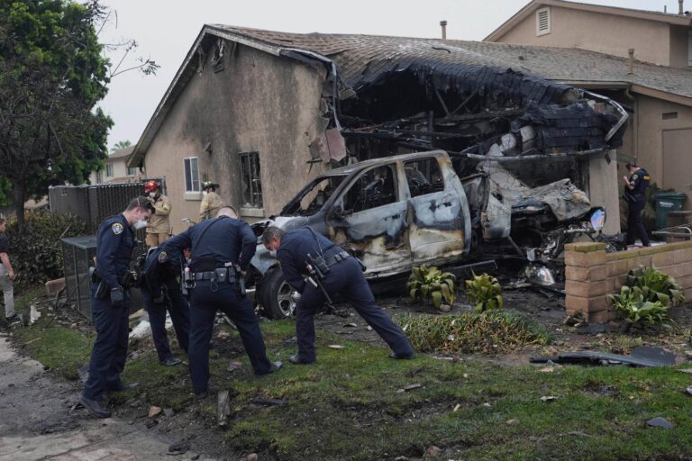 Two killed as business jet crashes in San Diego neighbourhood, US officials say – RNZ
