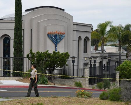 Mayor says synagogue shooting in California that left 1 dead and 3 wounded was a ‘hate crime’ – CNN