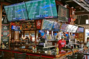 San Diego’s Top Sports Bars: Where to Watch a Game – TripSavvy