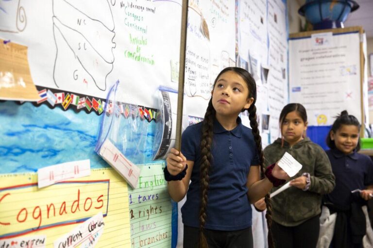 In California, Rebuilding Bilingual Education in Schools After an 18-Year Ban – The 74