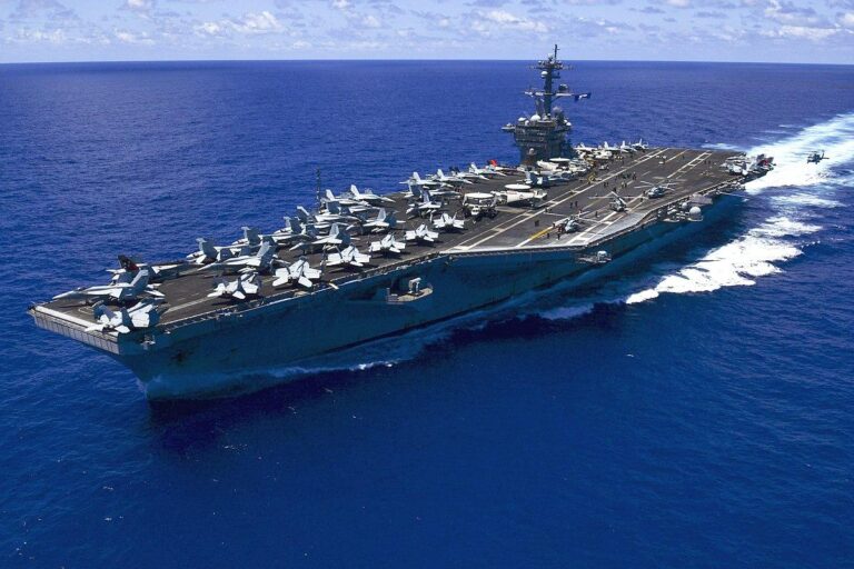 Carrier USS Carl Vinson Leaves Middle East, U.S. Reduces Destroyers in Mediterranean – USNI News