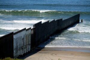 San Diego Built a Border Wall. Did It Reduce Crime? – Mother Jones