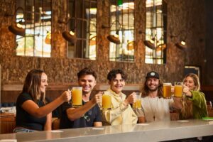 14 Bars in San Diego Where You Can Watch the 2022 World Cup (and Chant U-S-A!) – Locale Magazine