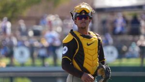 Padres Notes: Ethan Salas Injury Update, Mason Miller Talks Moving to Rotation, Massive Series Win – Sports Illustrated