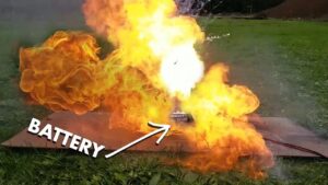 Lithium-ion battery explodes in La Jolla apartment | San Diego News Daily – NBC 7 San Diego
