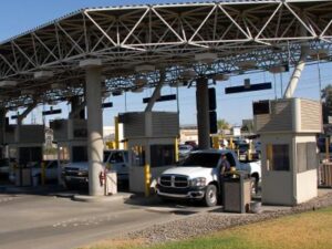 ‘Devastating’ wait times at Mexico border strain California small businesses – CalMatters
