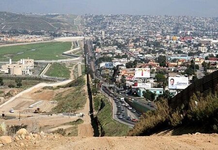 This is what the US-Mexico border looks like – CNN