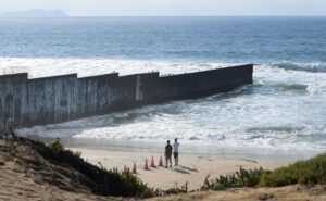 California-Mexico border, once overwhelmed, now nearly empty – Los Angeles Times