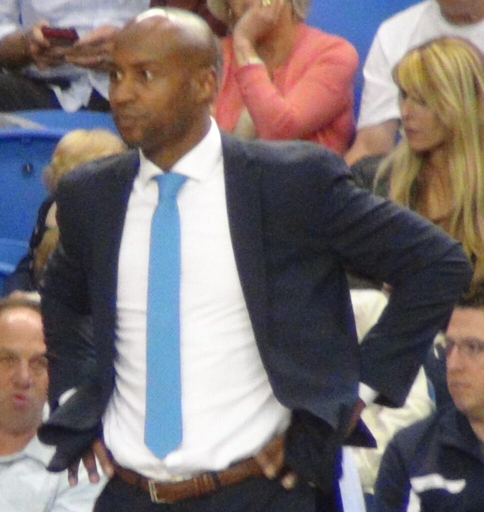 San Diego coach Lamont Smith on leave after arrest for suspicion of domestic violence – USA Today