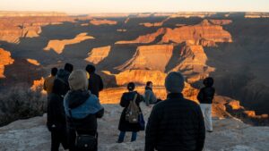 U.S. Travel Decline Puts San Diego’s Thriving Tourism Industry at Risk ‘Trump slump’ in travel to U.S. could hit hard in San Diego, where tourism looms large – Times of San Diego