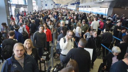 Government shutdown could mean longer airport lines during holiday travel – fox5sandiego.com