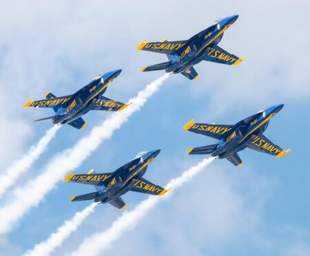 Navy jet climbed 8,000 feet after pilots ejected before crashing into San Diego Bay – 10News.com